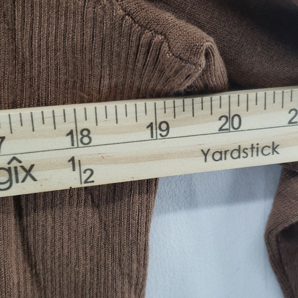 JM Collection Brown Sweater Medium Button Sleeve Cozy Casual Pullover (AL) - Picture 5 of 7